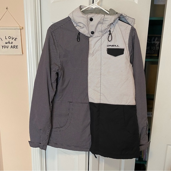 O’Neill Ski Jacket black and white - Picture 2 of 5